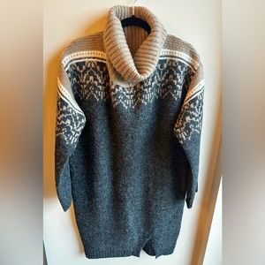 NWT - Heartloom Mate Sweater Dress in Coal - Large